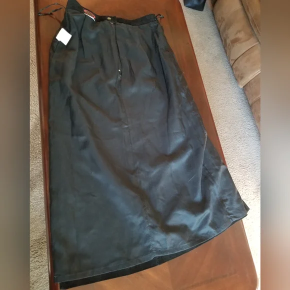 Vintage suede skirt 10 - Picture 8 of 10